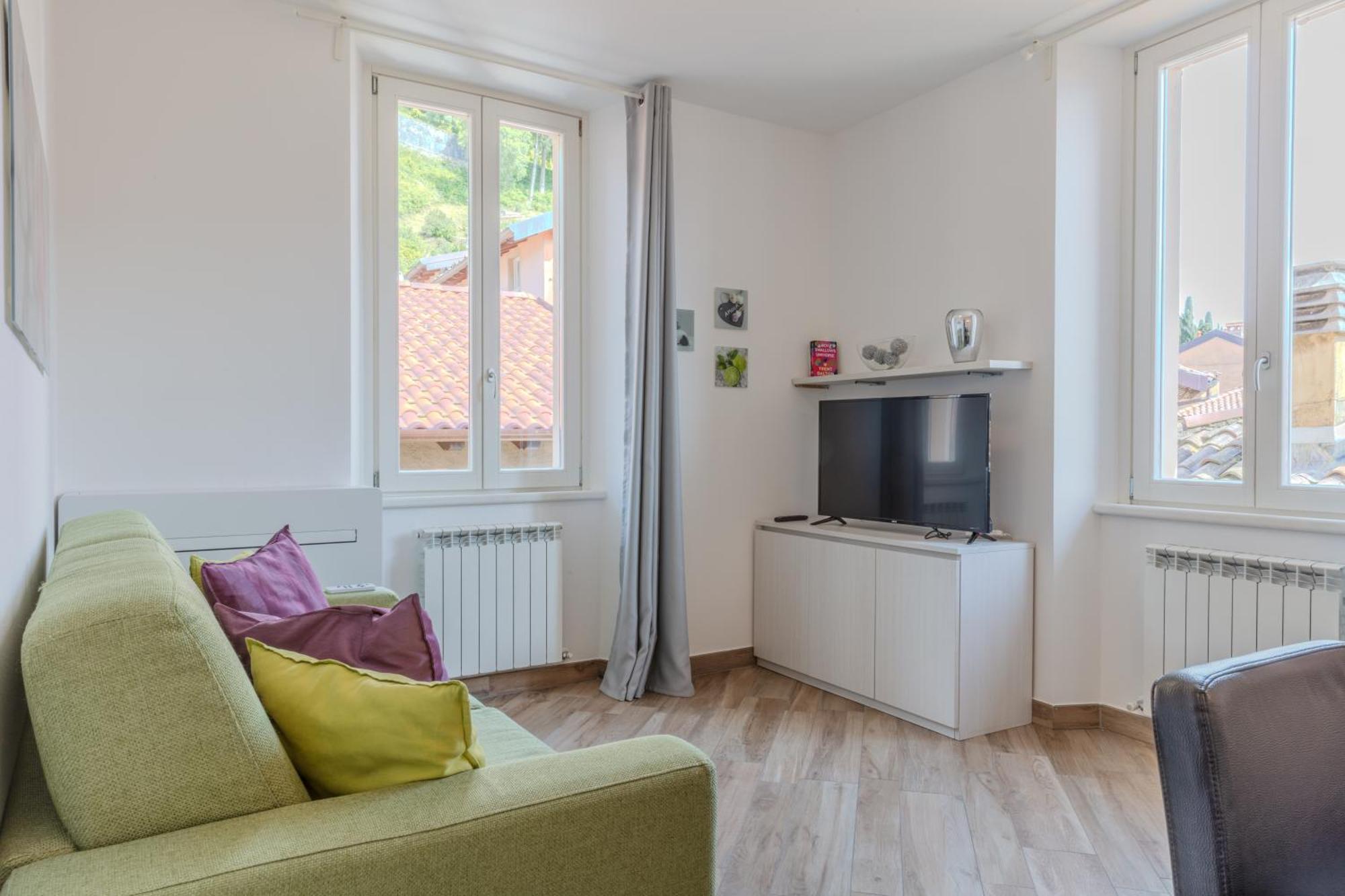 Appartamento Il Borgo เบลลาโจ ภายนอก รูปภาพ
